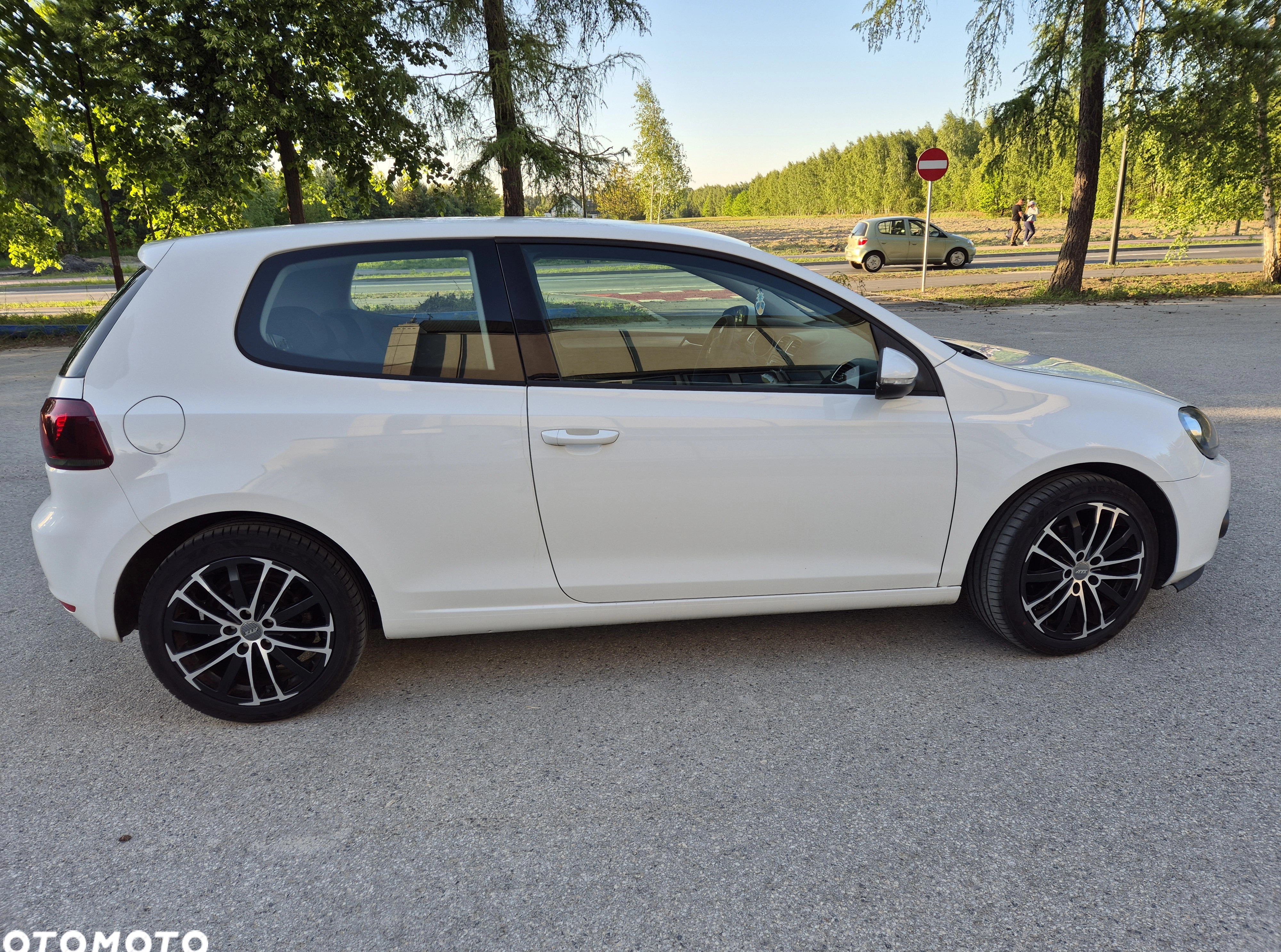 Volkswagen Golf cena 18900 przebieg: 199000, rok produkcji 2009 z Pionki małe 92